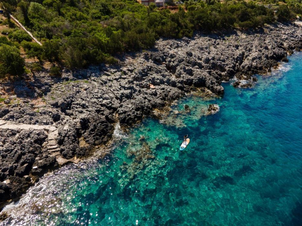 Zidanos Luxurious Sea Front Villa Marantochori Exterior photo