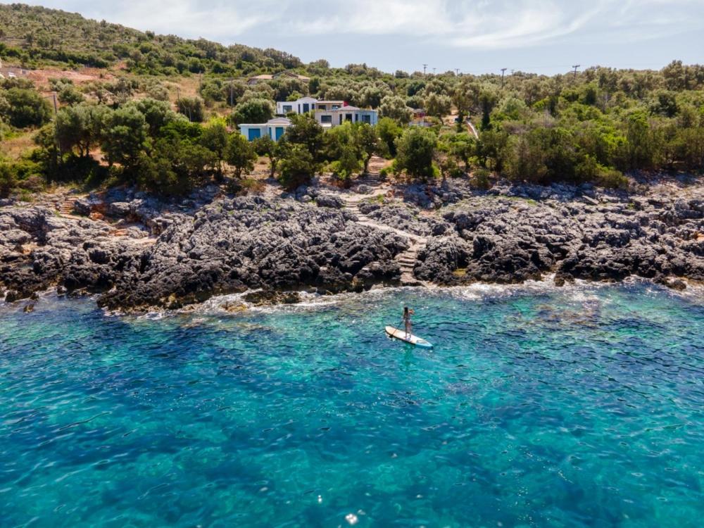 Zidanos Luxurious Sea Front Villa Marantochori Exterior photo